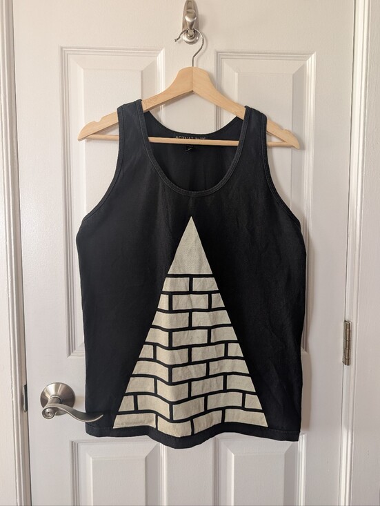 Actual Pain Tops - Late Vintage ACTUAL PAIN Pyramid Tank - Bleach Print
